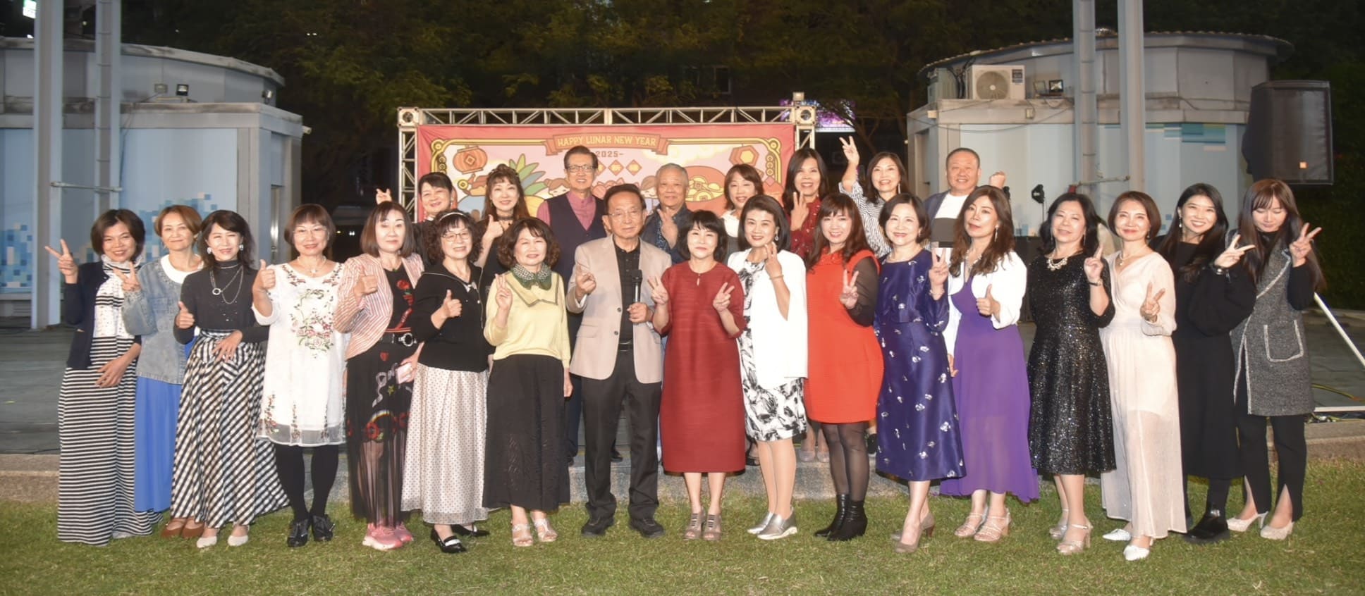 鳴馨歌唱音樂坊《臺灣百年金曲演唱會》